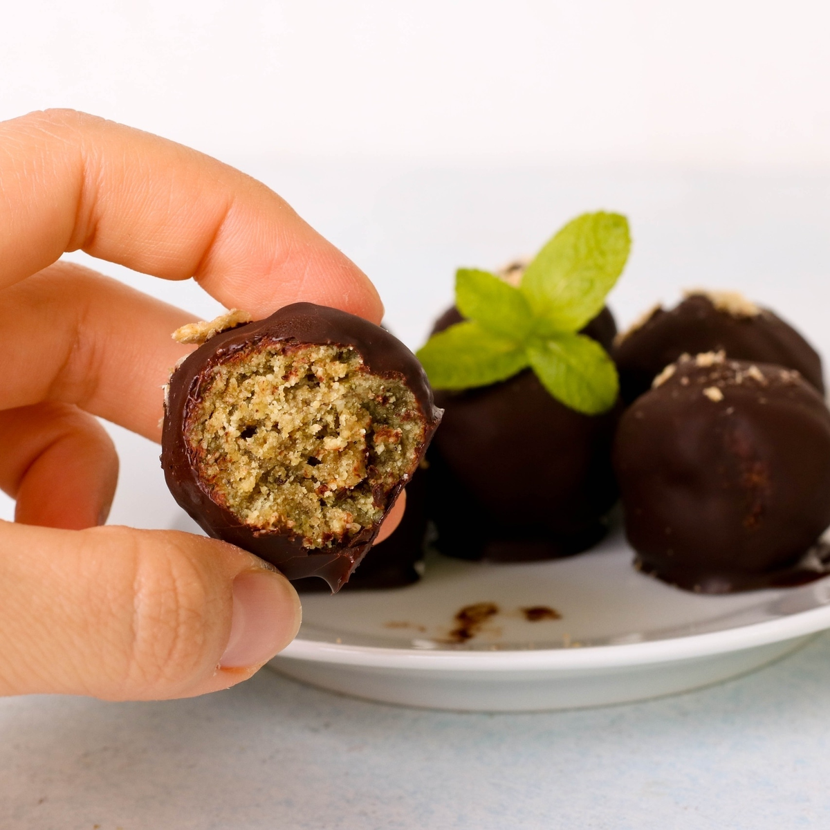 Как легко и вкусно приготовить полезные конфеты из тыквенных семечек