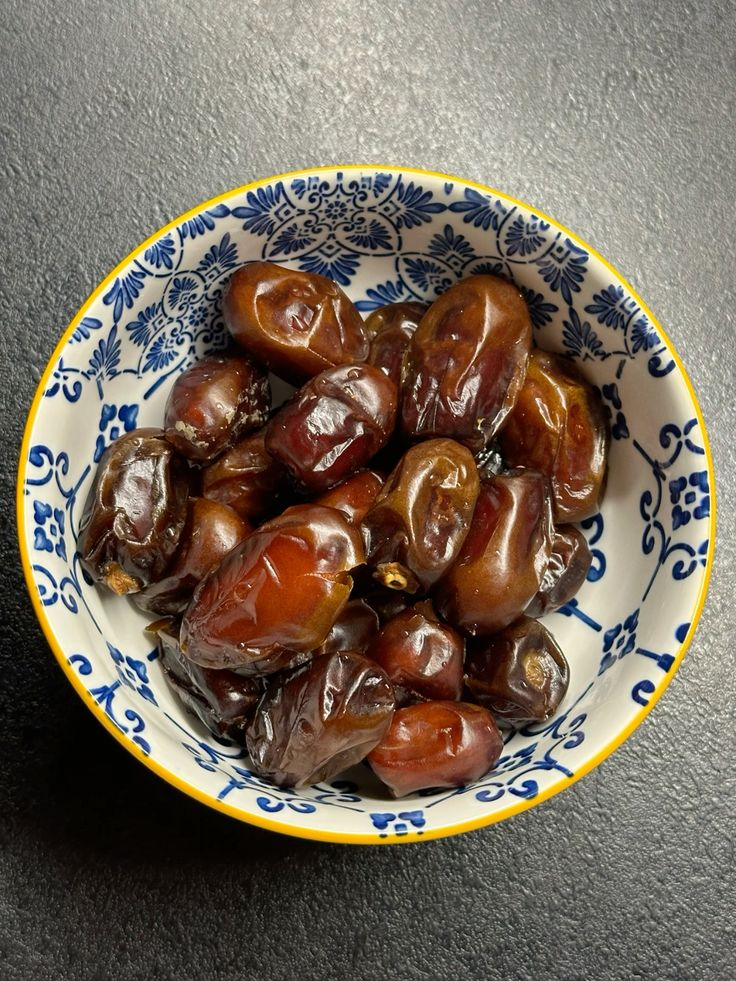 На самом деле, финиковые косточки — это настоящее сокровище для вашего здоровья