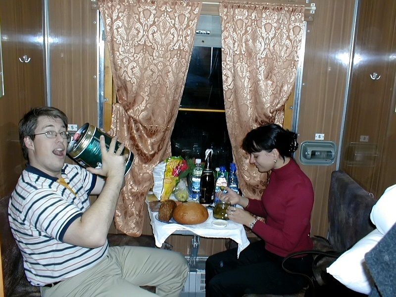 Как путешествовать на поезде с комфортом: 21 полезная вещь