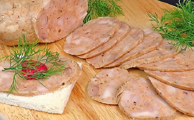 Куриная колбаса в духовке: как создать шедевр из обычного мяса