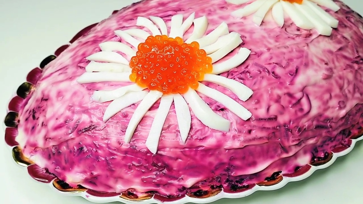 Как сделать идеальную селедку под шубой: секреты классического рецепта