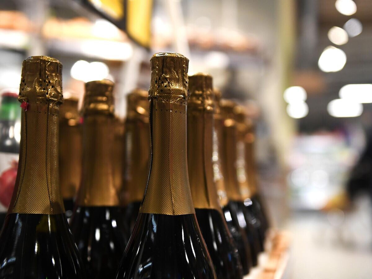 Ведущие страны по импорту игристого вина в 2025 году