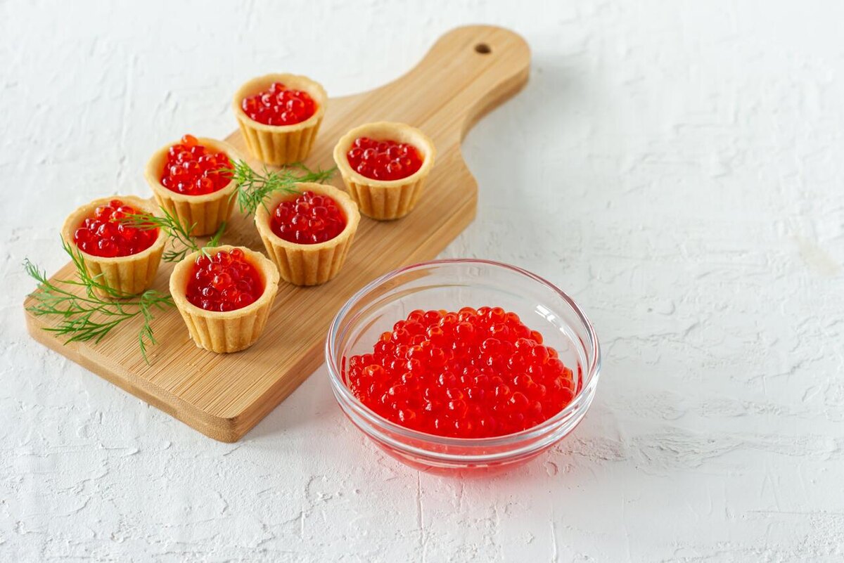 Как распознать искусственную красную икру: простые советы