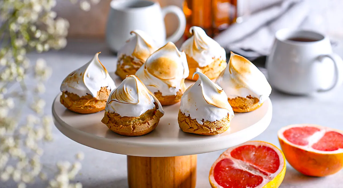 Пирожные Шу: тропическое наслаждение с грейпфрутом и кокосом