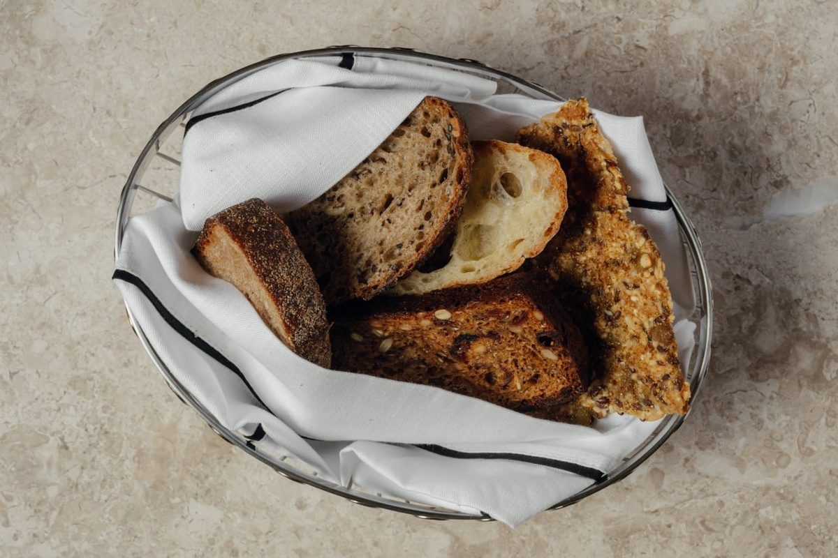 Будущее бесплатного хлеба в ресторанах: что ожидать в 2026 году