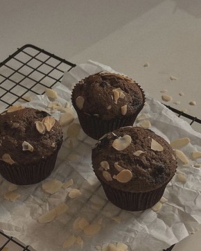 Нежные ягодные капкейки: как приготовить удивительное угощение