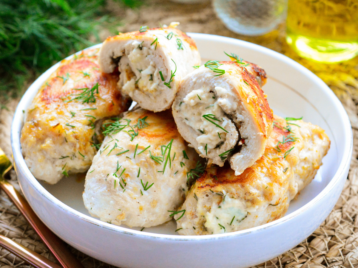 Куриные рулетики для праздничного стола: непревзойденный вкус и простота приготовления