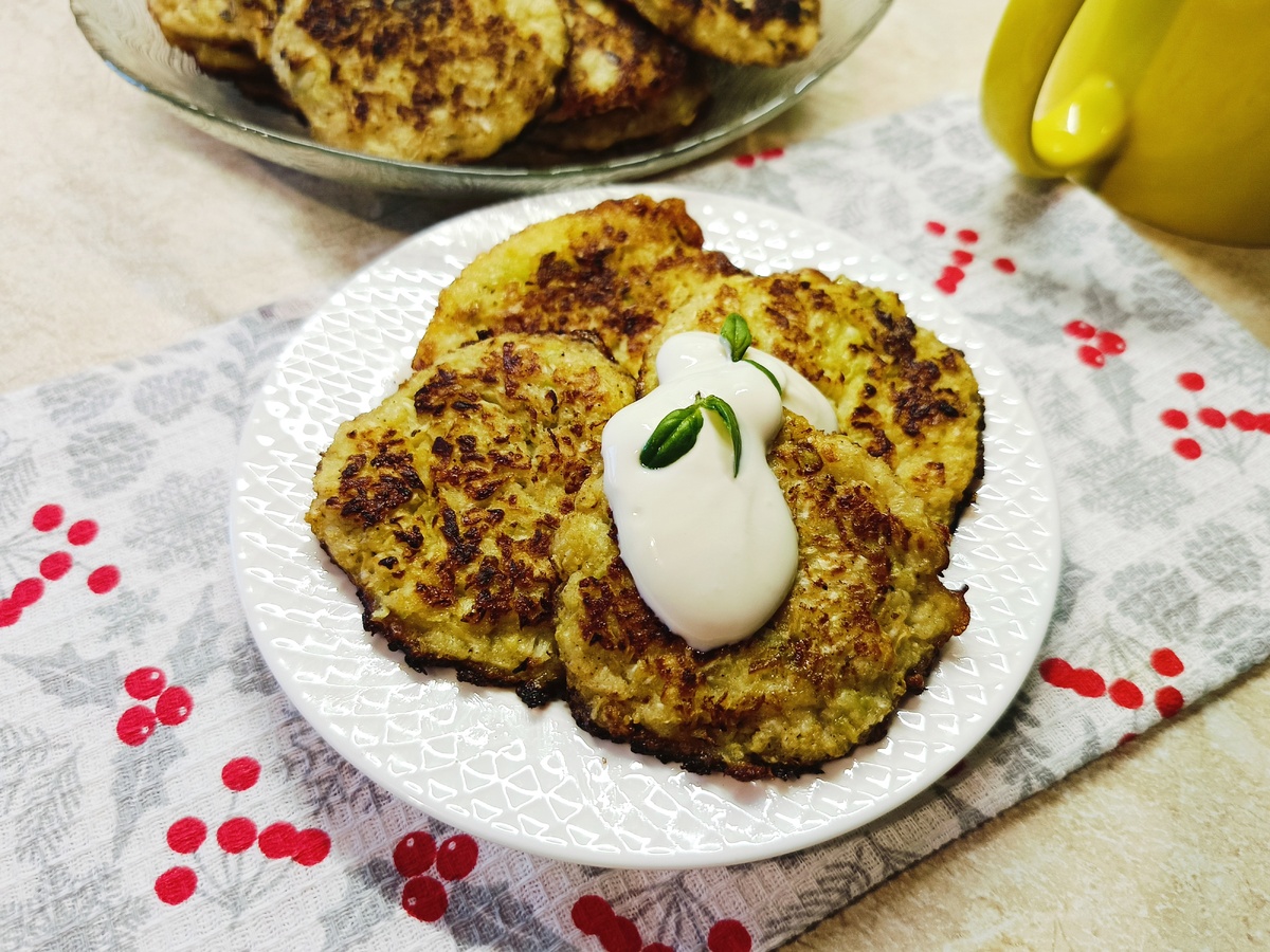 Нежнейшие капустные оладьи: идеальное блюдо для молодых гурманов