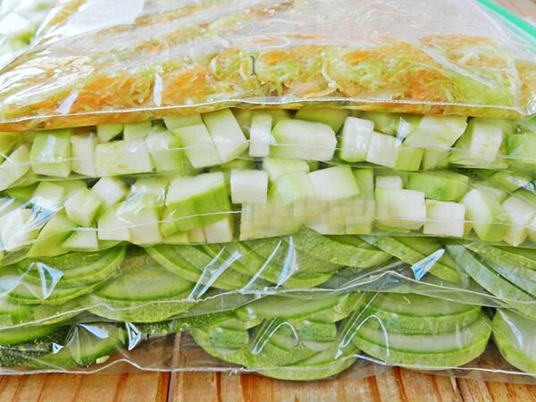 Как сохранить кабачки на зиму: секреты заморозки