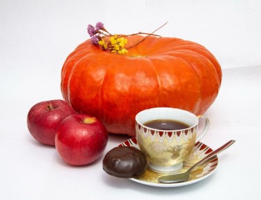 Теплота осени: уютные рецепты с тыквой и яблоками