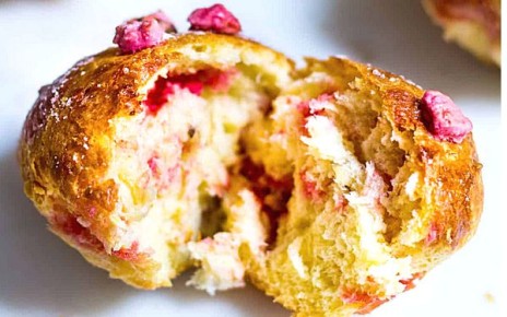 Булочка Praluline: Секреты французского десерта с розовым пралине