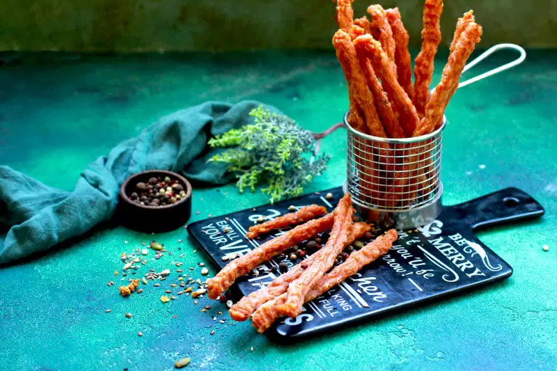 Секреты приготовления куриных колбасок