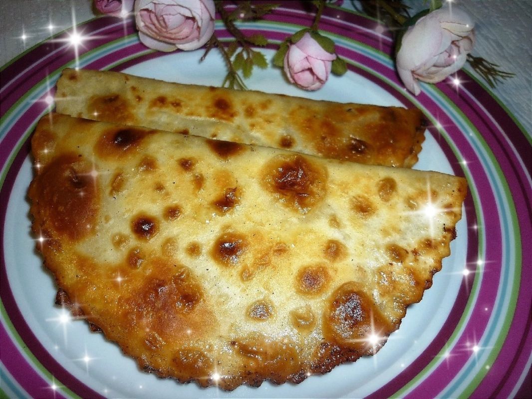 Сочные чебуреки из лаваша: быстро и вкусно